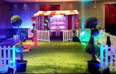 Funfair stalls Indoor 1.png