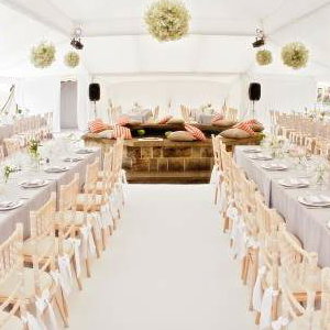 Pearl Tent Luxury Long Table Dining