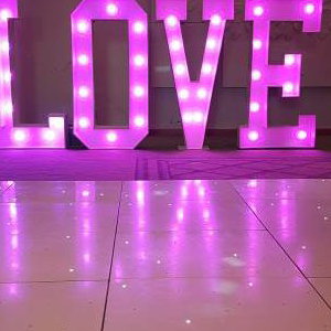 LOVE letters - pink