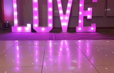 LOVE letters - pink
