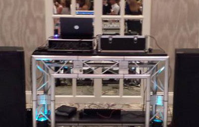 Small Hi-Tech Rig - front view