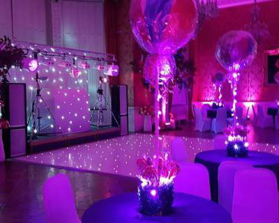 White Gold Rig with mirrorball, Starlit dance floor and uplighters 2