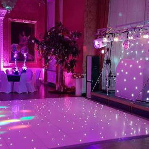 White Gold Rig with mirrorball, Starlit dance floor and uplighters 1