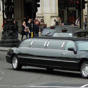 Black Lincoln (Up to 8)
