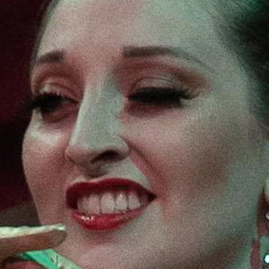 Doe Demure burlesque