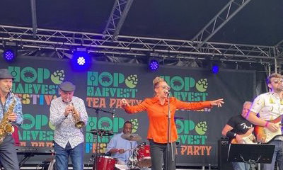 Groove Manoova