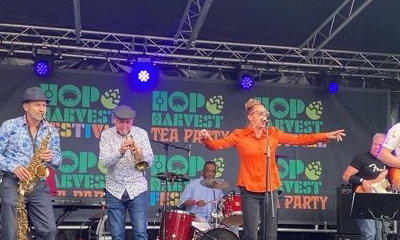 Groove Manoova