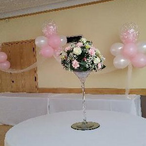 Balloons and table flowers