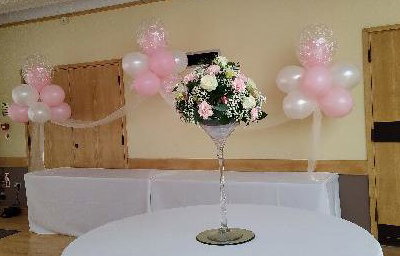 Balloons and table flowers