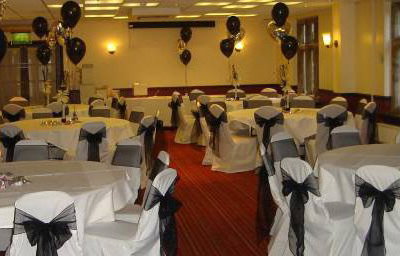 Black and White Theme