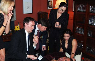 Book Murder Mystery - Steppin Out