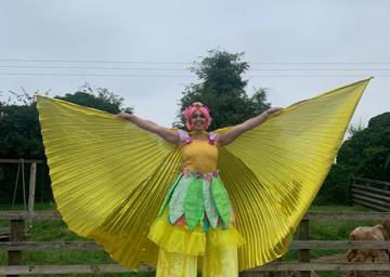 Stilt Walkers