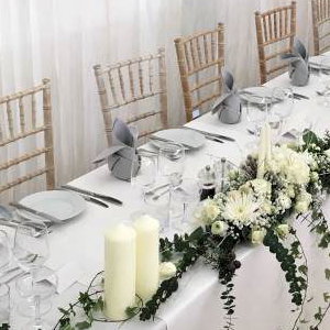 Classic crockery, Verdi cutlery, Reserva glasses 2
