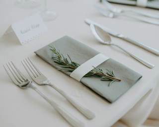 Harley cutlery, savoie glasses, Slate Duni napkins