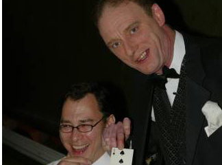 MIKE ALAN Close Up Magician