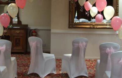 Marriage arch rose pink ivory