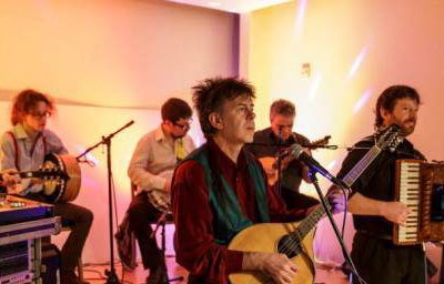 ceilidh band Iron Broo