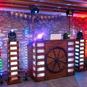 Cornwall Wedding DJ - Rustic