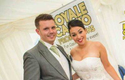 Bride and Groom Wedding Fun Casino