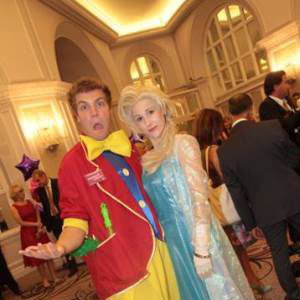 Queen Elsa at the Wellchild Awards