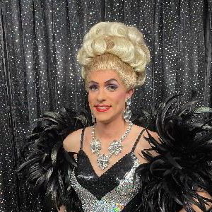 2022 Publicity Photo Drag Queen Miss Dot Com