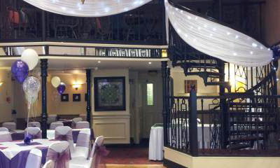 Bow Jangles Balloons & Chair Covers