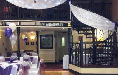 Full Room Dressing Complete with Swags & Lights