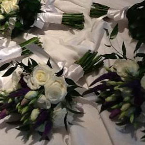 bridesmaids' bouquets