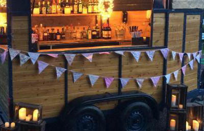 Horsebox bar