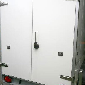  Rear Doors