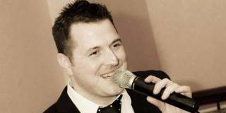 Gary James Wedding singer UK