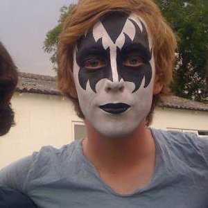 Kiss