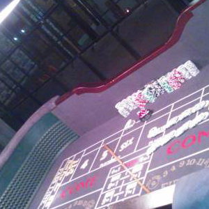 UK Croupier Craps Table