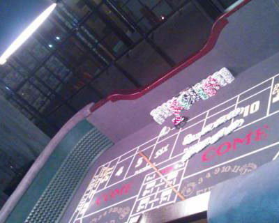 UK Croupier Craps Table