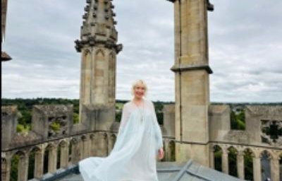 MC at Silver Wedding Vow Renewal Ceremony