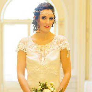 upton house brides posy green and white