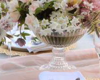 Floral table centre