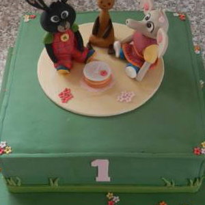 Cbeebies 1st Birthday Cake and Topper 