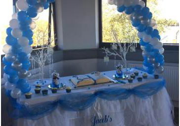 Cake Table Balloon Arch in Hertfordshire, Bedfordshire, Essex & surrounding areas.