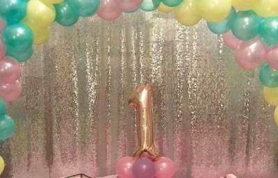 Cake Table Balloon Arch in Hertfordshire, Bedfordshire, Essex & surrounding areas. 