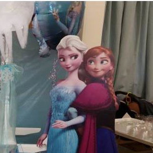 Frozen themed Candy Cart hire in Hertfordshire, Bedfordshire, Essex & surrounding areas. 