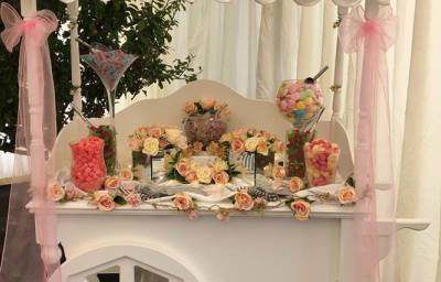 Floral Themed Candy Cart hire in Hertfordshire, Bedfordshire, Essex & surrounding areas. 