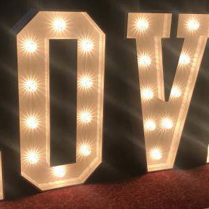 4ft Light Up LOVE Letter hire in Hertfordshire, Bedfordshire, Essex & surrounding areas. 
