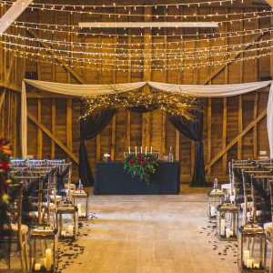 Wedding ceremony decor in Hertfordshire, Bedfordshire, Essex & surrounding areas. Perfect for weddings, birthdays & corporate events