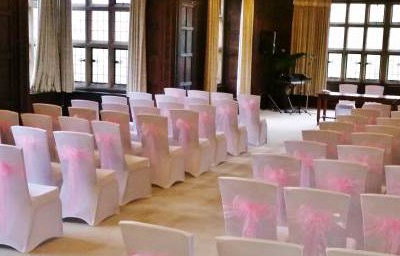 Chair cover & sash hire in Hertfordshire, Bedfordshire, Essex & surrounding areas. Perfect for weddings, birthdays & corporate events