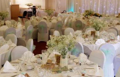 Chair cover & sash hire in Hertfordshire, Bedfordshire, Essex & surrounding areas. Perfect for weddings, birthdays & corporate events
