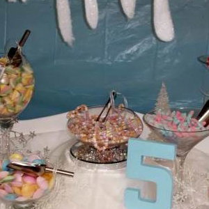 Frozen themed Candy Cart hire in Hertfordshire, Bedfordshire, Essex & surrounding areas. 