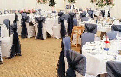 Chair cover & sash hire in Hertfordshire, Bedfordshire, Essex & surrounding areas. Perfect for weddings, birthdays & corporate events
