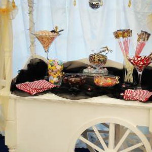 Candy Cart hire in Hertfordshire, Bedfordshire, Essex & surrounding areas. 