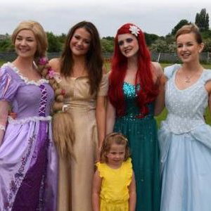 4 Princesses Together